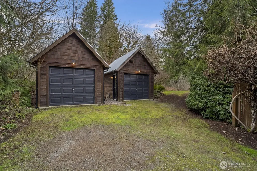 18904 233rd Avenue NE Woodinville WA 98077