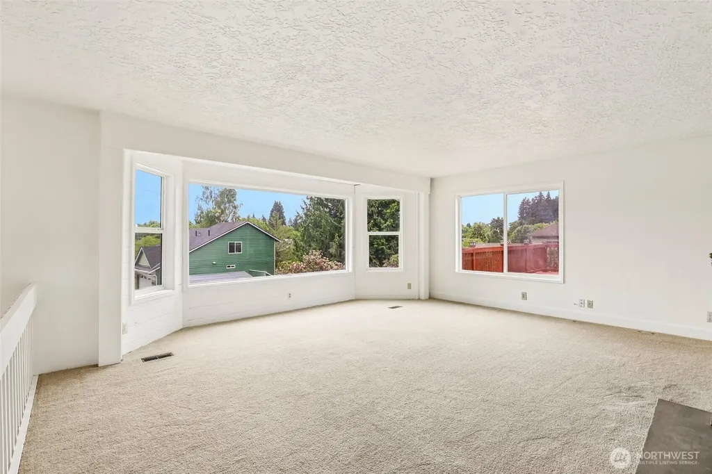 7017 NE 2nd Avenue Vancouver WA 98665