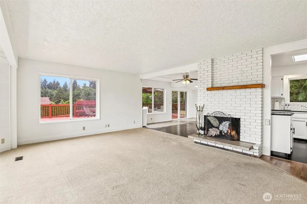 7017 NE 2nd Avenue Vancouver WA 98665