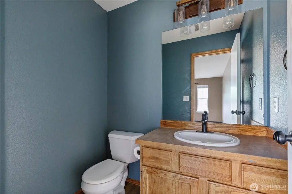 1958 SW Rock Rose Drive Oak Harbor WA 98277