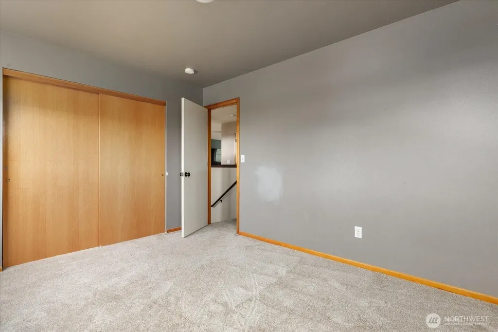 1958 SW Rock Rose Drive Oak Harbor WA 98277