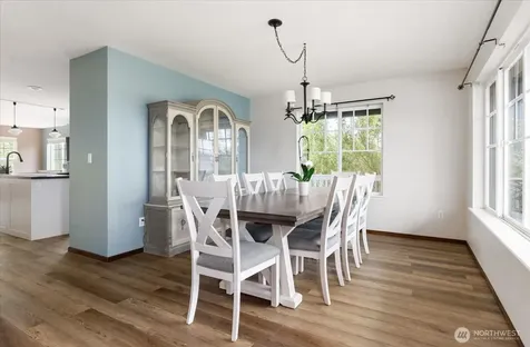 1958 SW Rock Rose Drive Oak Harbor WA 98277