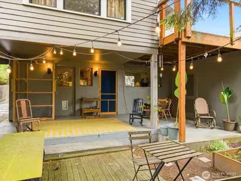 5821 3rd Avenue NW Seattle WA 98107