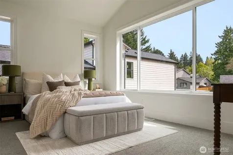 5111 107th Lane NE Kirkland WA 98033