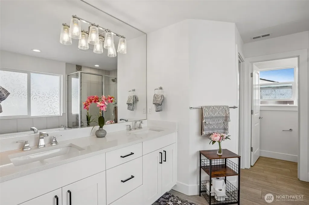 22862 Birch Avenue SE Black Diamond WA 98010