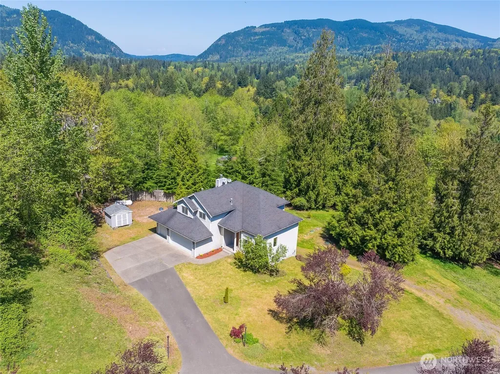 23410 SE 160th Place Issaquah WA 98027
