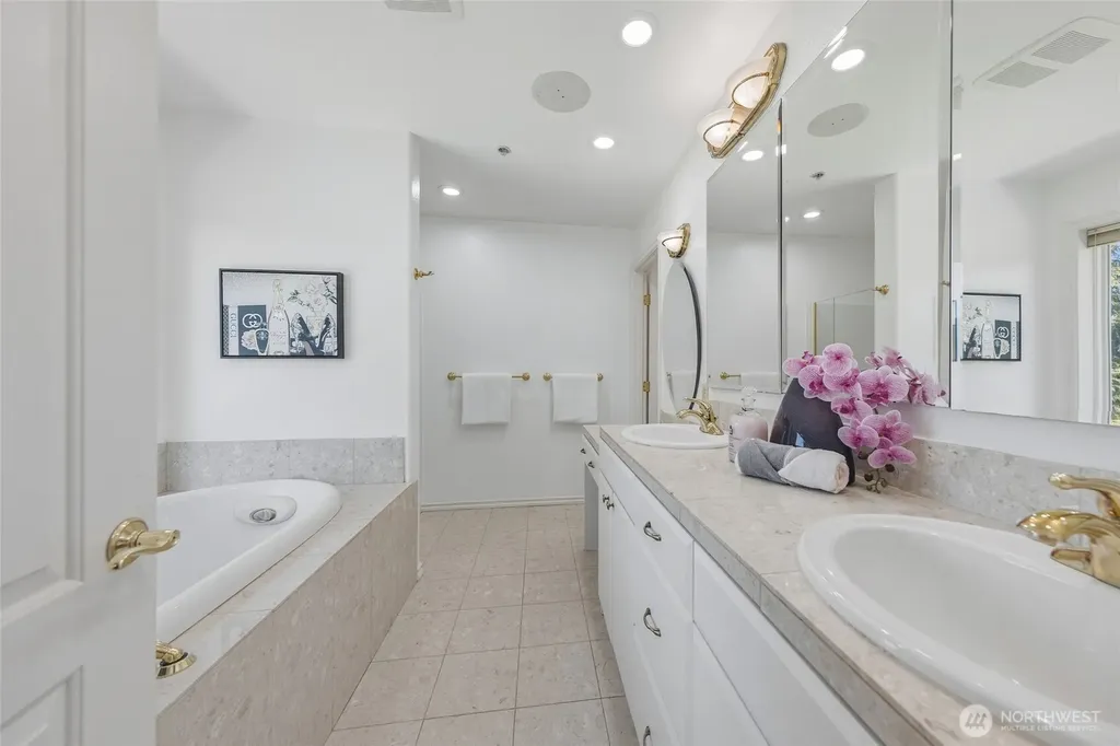 23410 SE 160th Place Issaquah WA 98027