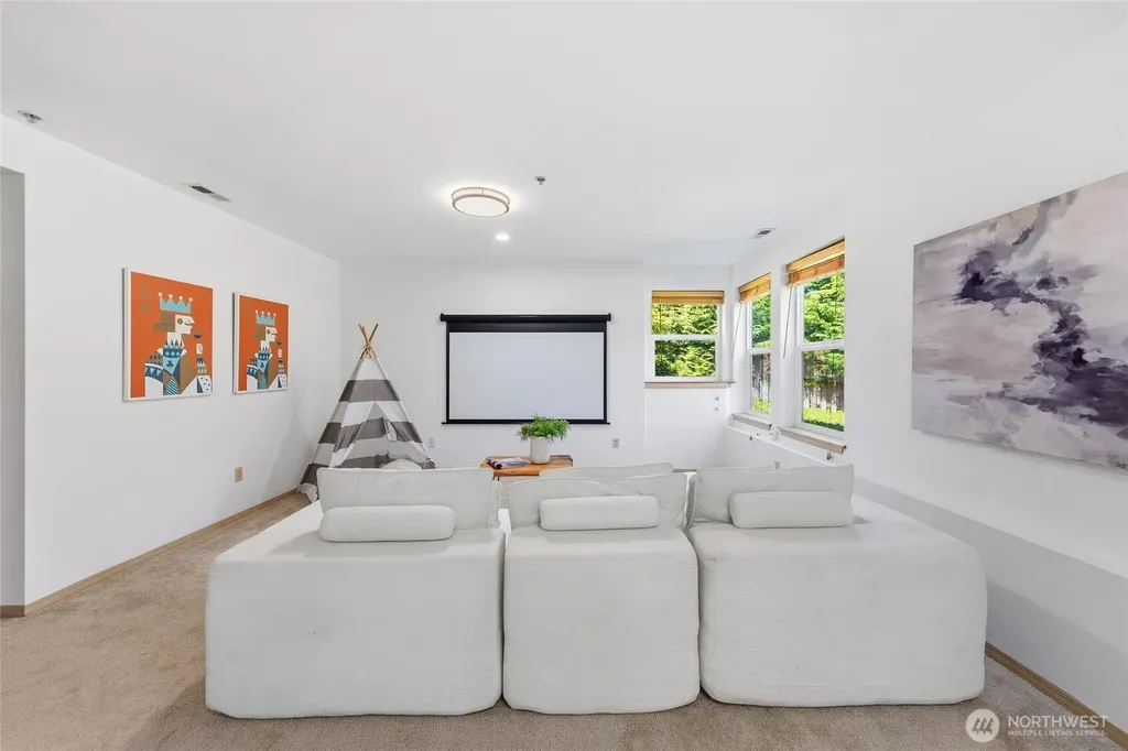 23410 SE 160th Place Issaquah WA 98027