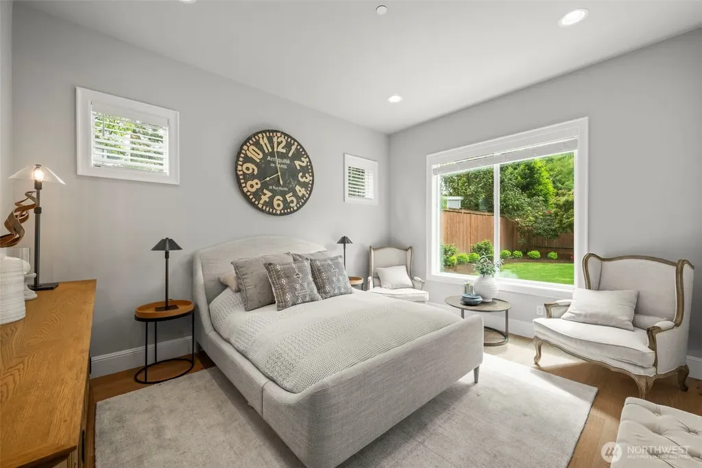 10425 NE 112th Street Kirkland WA 98033