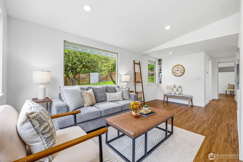 477 Lake Samish Drive Bellingham WA 98229