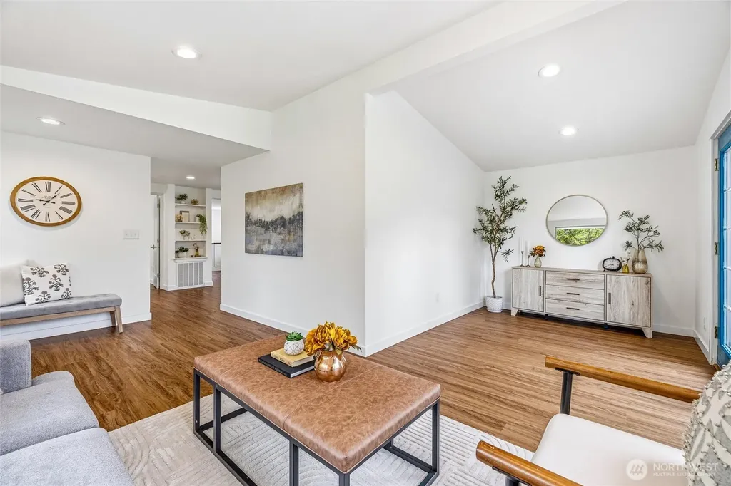 477 Lake Samish Drive Bellingham WA 98229