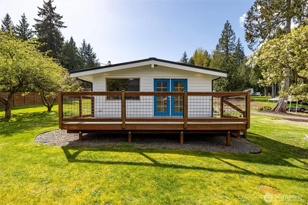 477 Lake Samish Drive Bellingham WA 98229