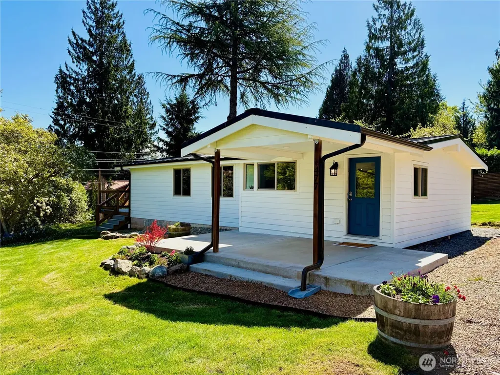 477 Lake Samish Drive Bellingham WA 98229