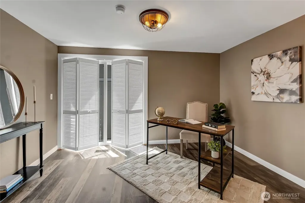 413 Long Street Wilkeson WA 98396