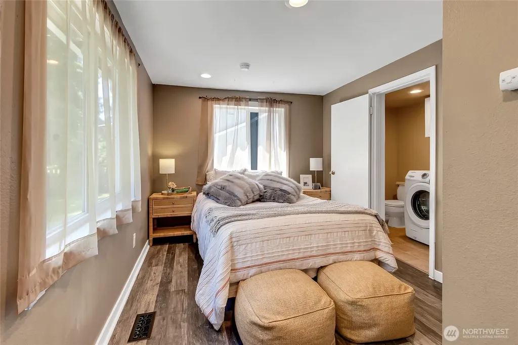 413 Long Street Wilkeson WA 98396