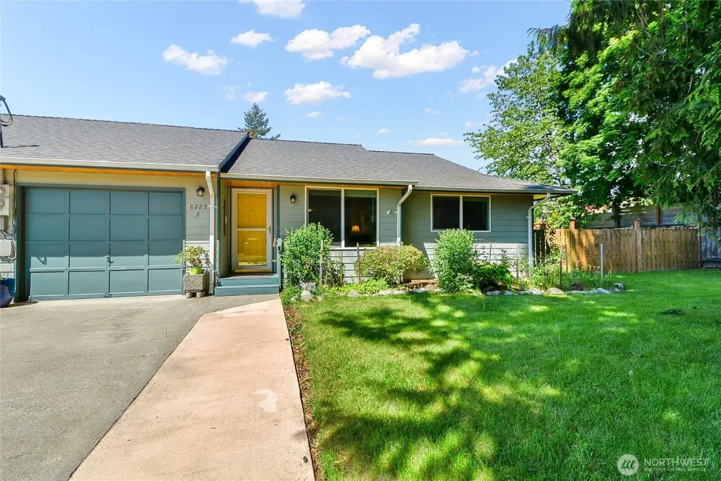 8223 47th Avenue NE Marysville WA 98270