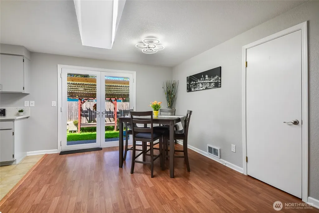 8223 47th Avenue NE Marysville WA 98270