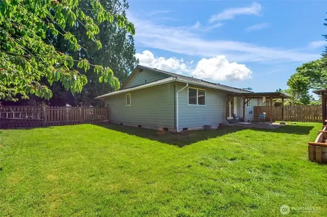 8223 47th Avenue NE Marysville WA 98270