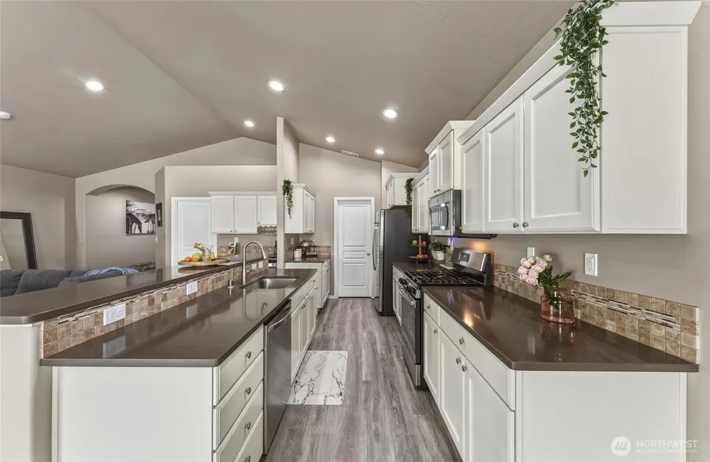 1338 SW Virginia Street College Place WA 99324