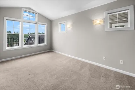 129 26th Avenue E Seattle WA 98112