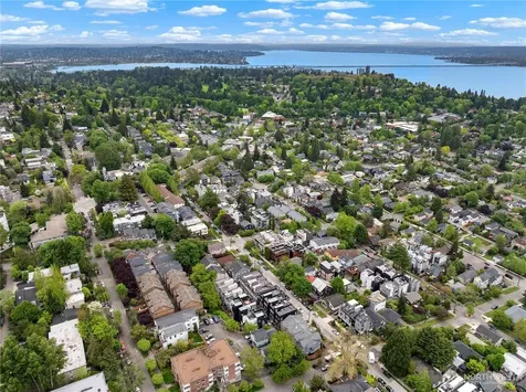 129 26th Avenue E Seattle WA 98112