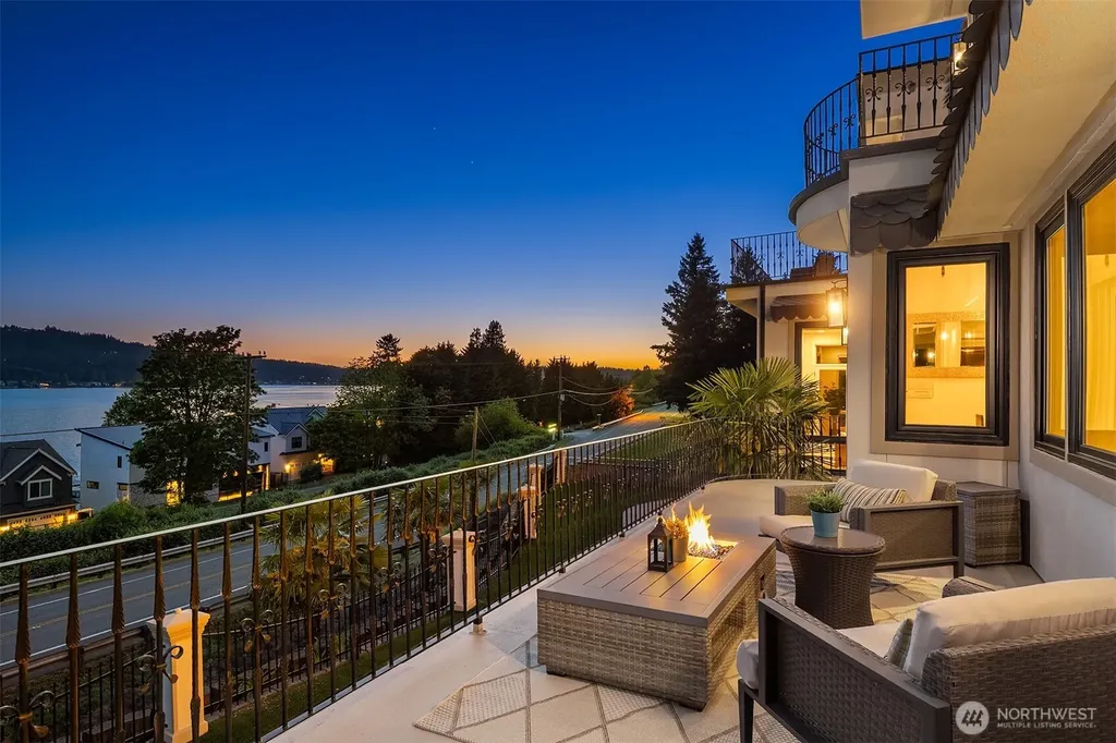 3921 202nd Place SE Sammamish WA 98075