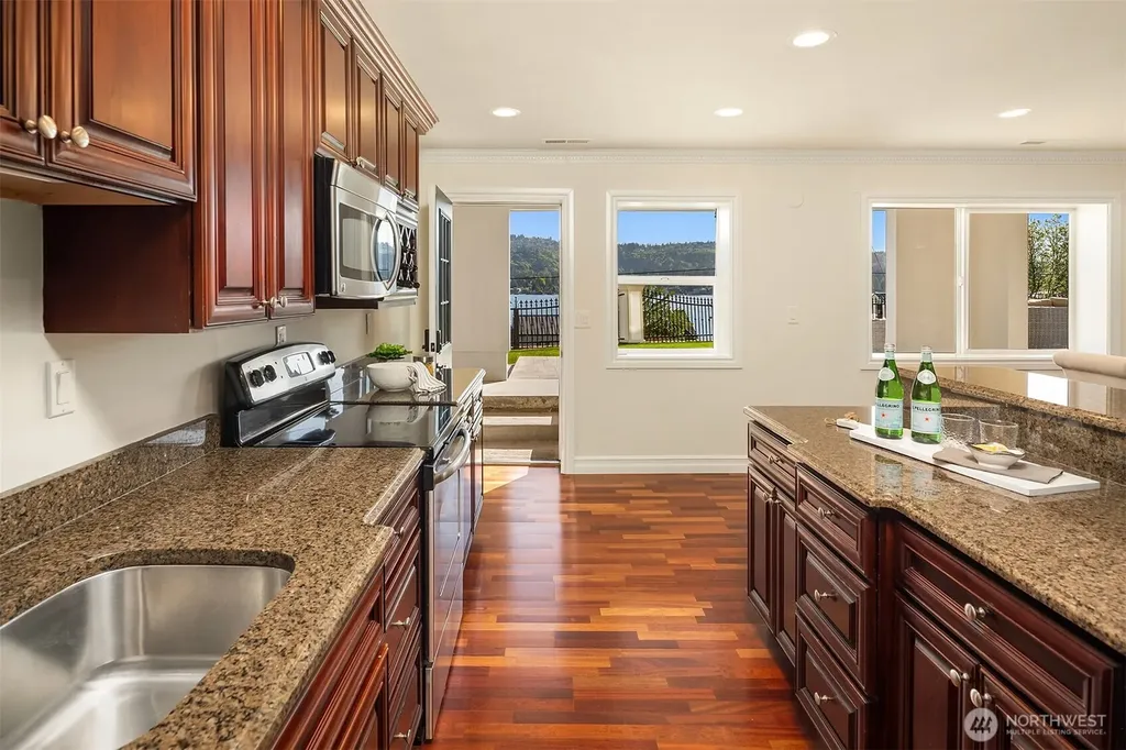 3921 202nd Place SE Sammamish WA 98075
