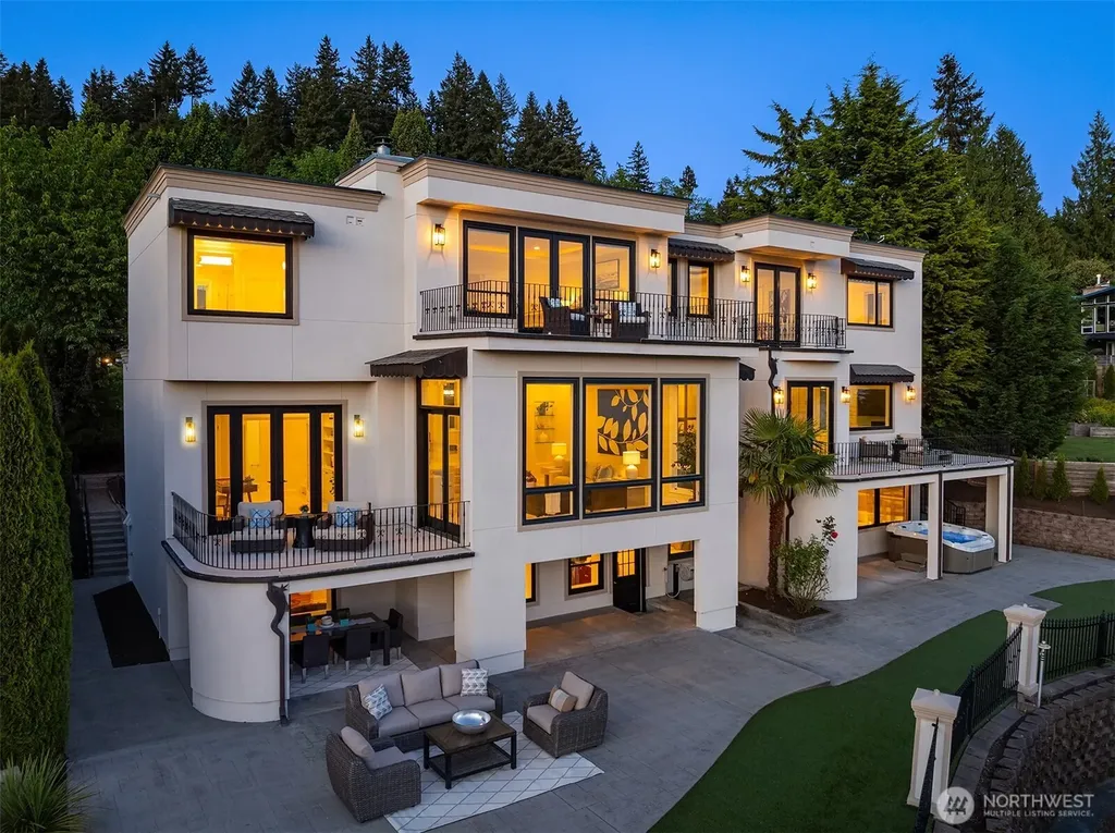3921 202nd Place SE Sammamish WA 98075