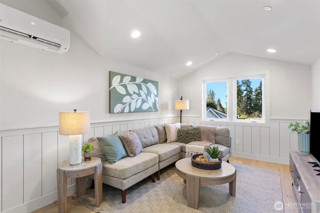 9313 132nd Avenue NE Kirkland WA 98033