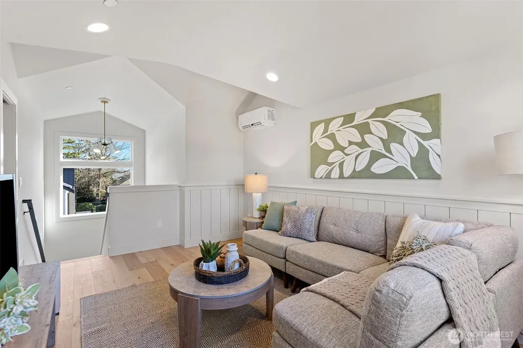 9313 132nd Avenue NE Kirkland WA 98033