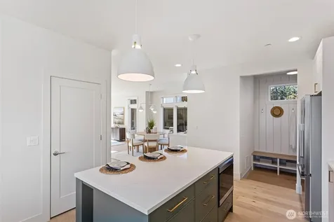9313 132nd Avenue NE Kirkland WA 98033