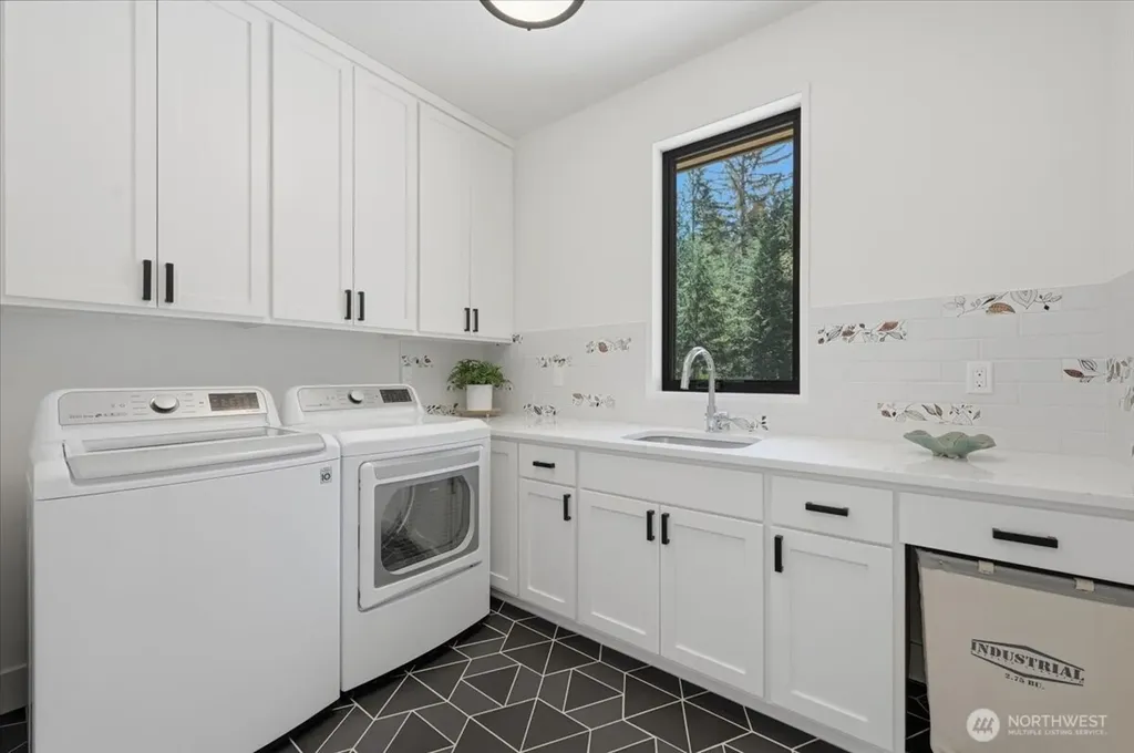 7416 Lake Alice Road SE Fall City WA 98024