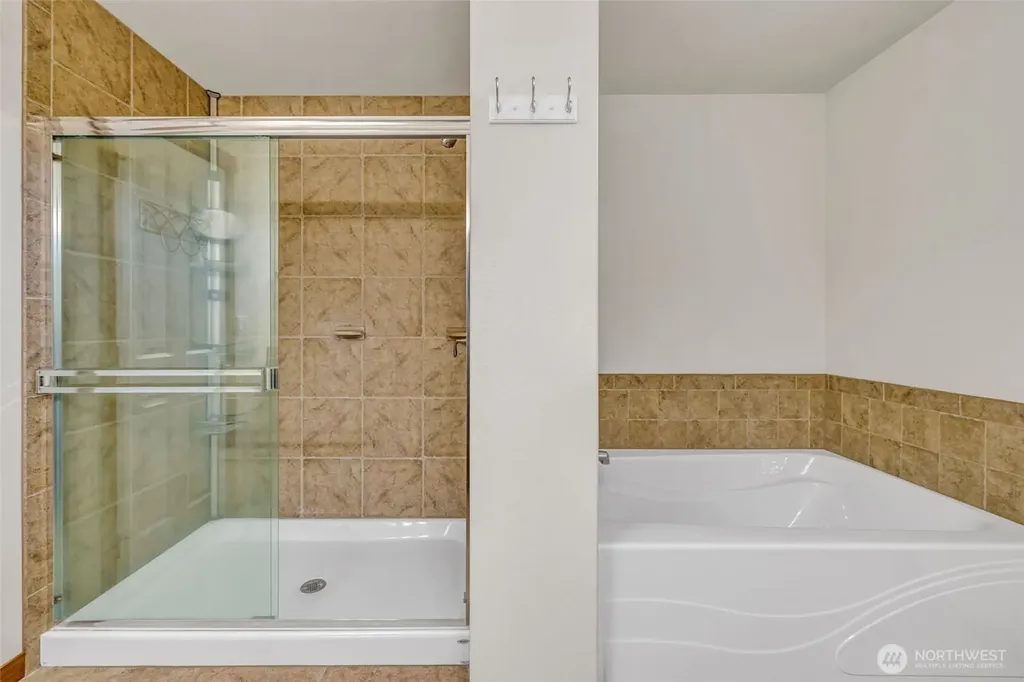 17127 Lakepoint Drive SE Yelm WA 98597