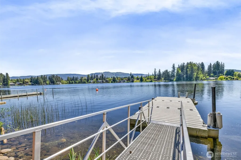 17127 Lakepoint Drive SE Yelm WA 98597