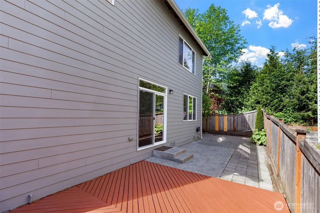 303 202nd Place SE Bothell WA 98012