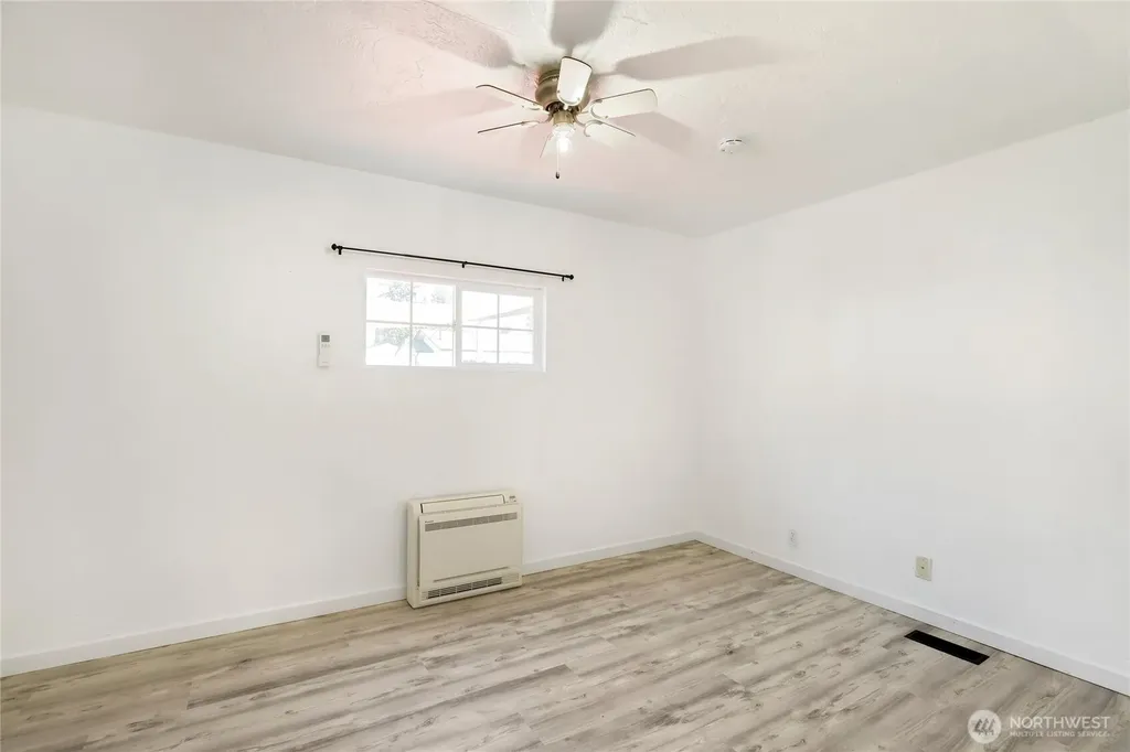 3733 D Street Bremerton WA 98312