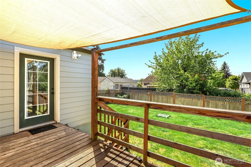 3733 D Street Bremerton WA 98312