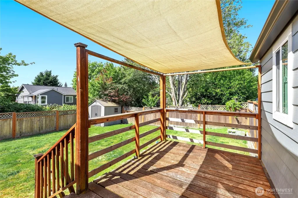 3733 D Street Bremerton WA 98312