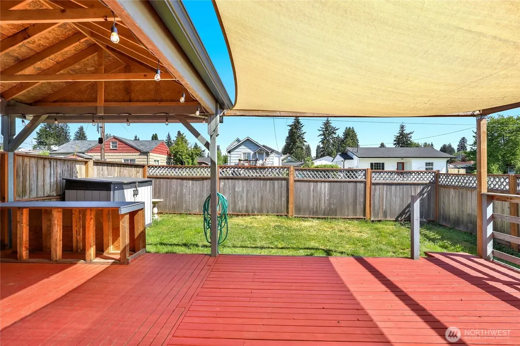 3733 D Street Bremerton WA 98312