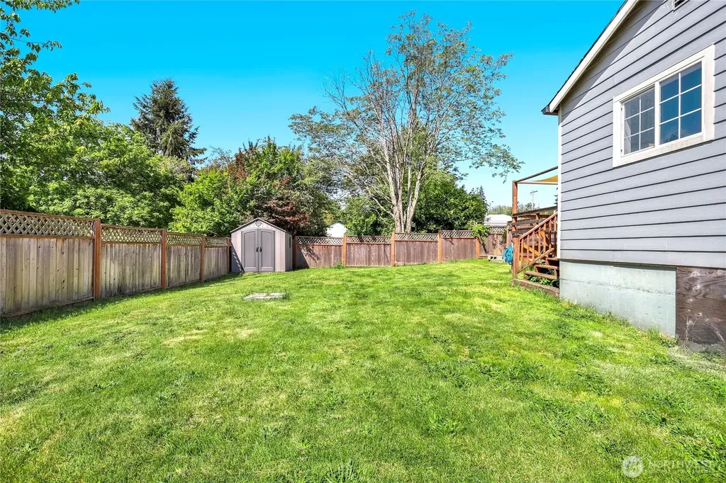 3733 D Street Bremerton WA 98312