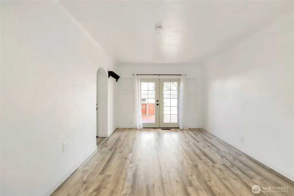 3733 D Street Bremerton WA 98312