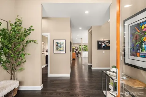 3908 142nd Place NE Bellevue WA 98007