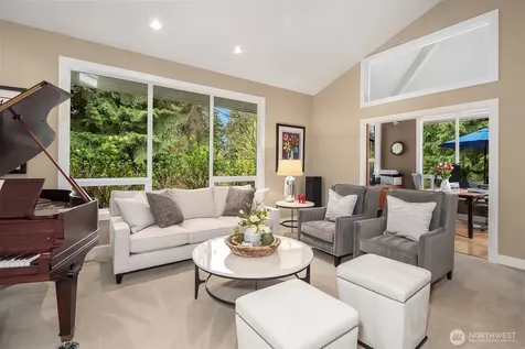 3908 142nd Place NE Bellevue WA 98007