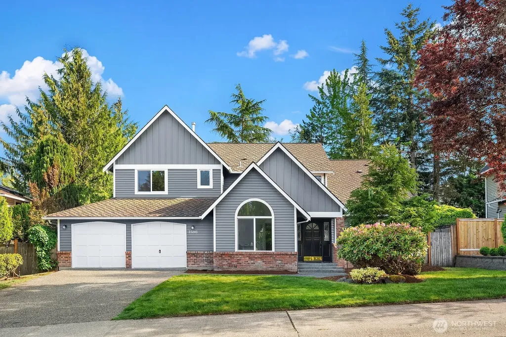 23203 NE 18th Place Sammamish WA 98074