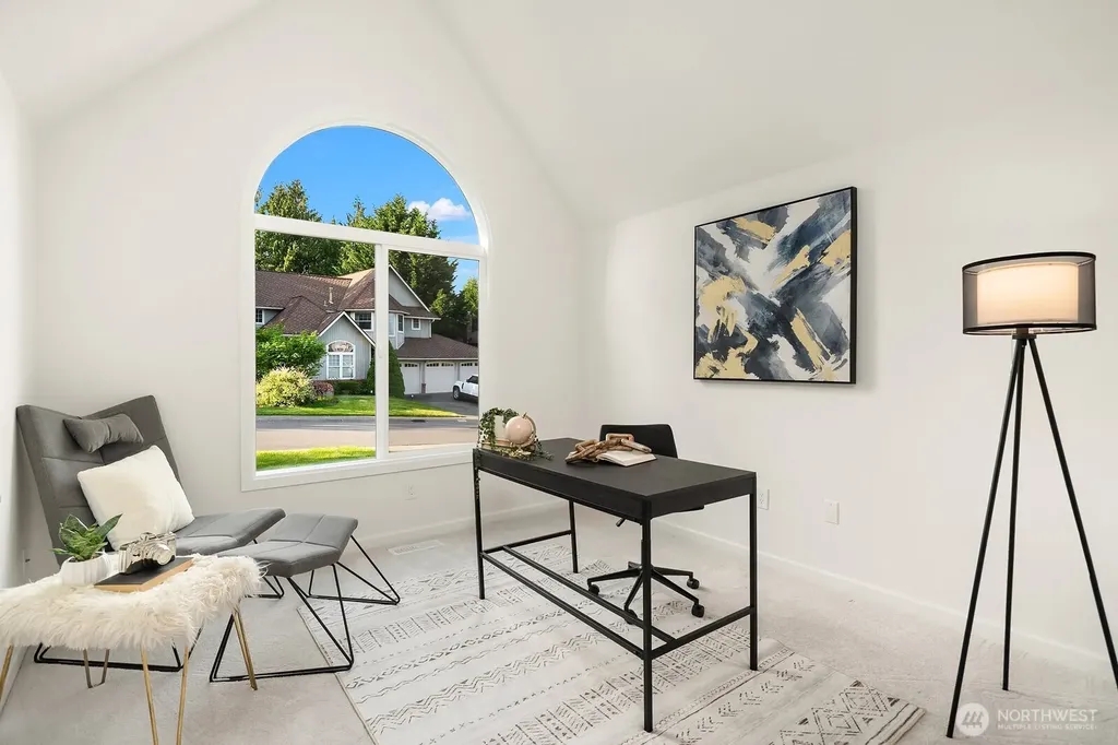 23203 NE 18th Place Sammamish WA 98074