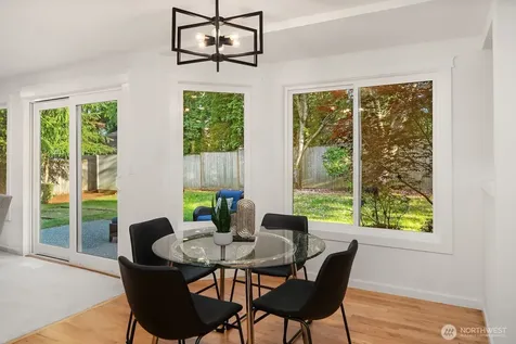 23203 NE 18th Place Sammamish WA 98074