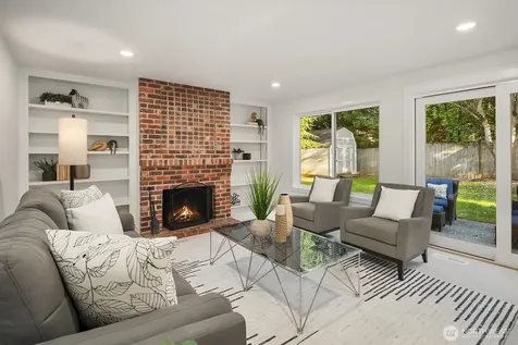 23203 NE 18th Place Sammamish WA 98074