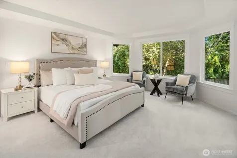 23203 NE 18th Place Sammamish WA 98074