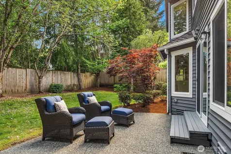 23203 NE 18th Place Sammamish WA 98074