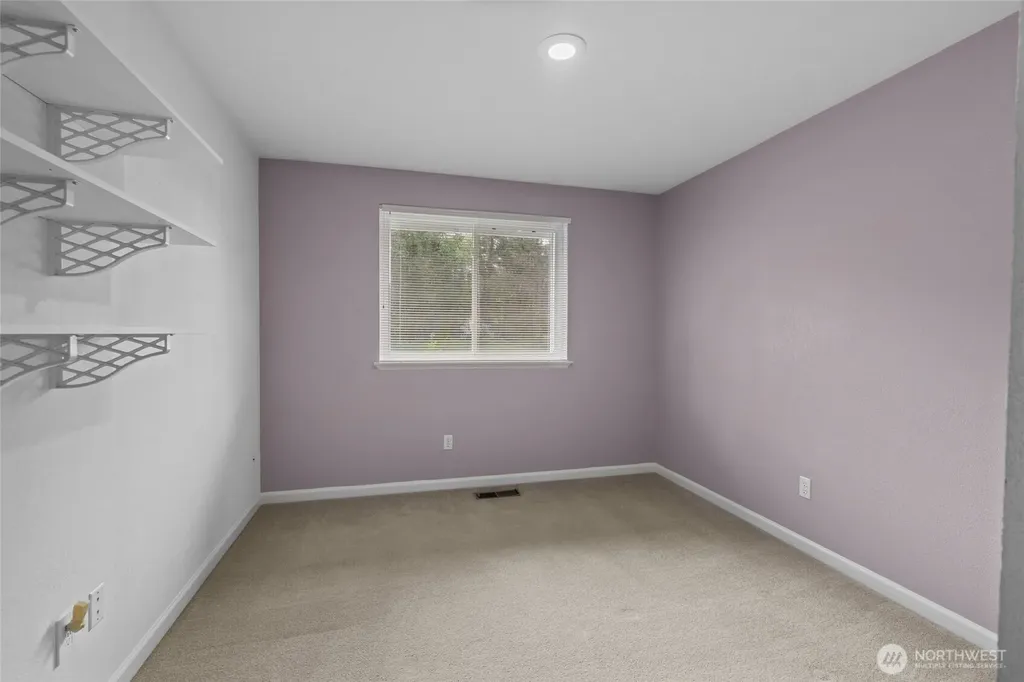 1012 Narnia Lane NW Olympia WA 98502